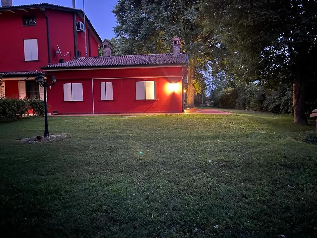 Tenuta Ferrari Cortile 0*,  Italy